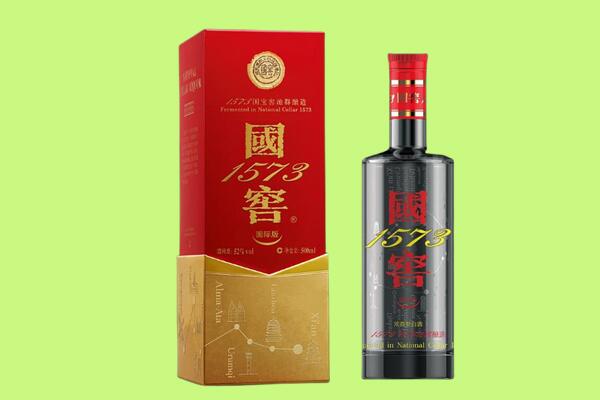 那曲比如县回收国窖1573.jpg
